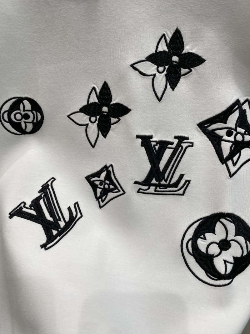 l0vis Vvtt0n t-shirt